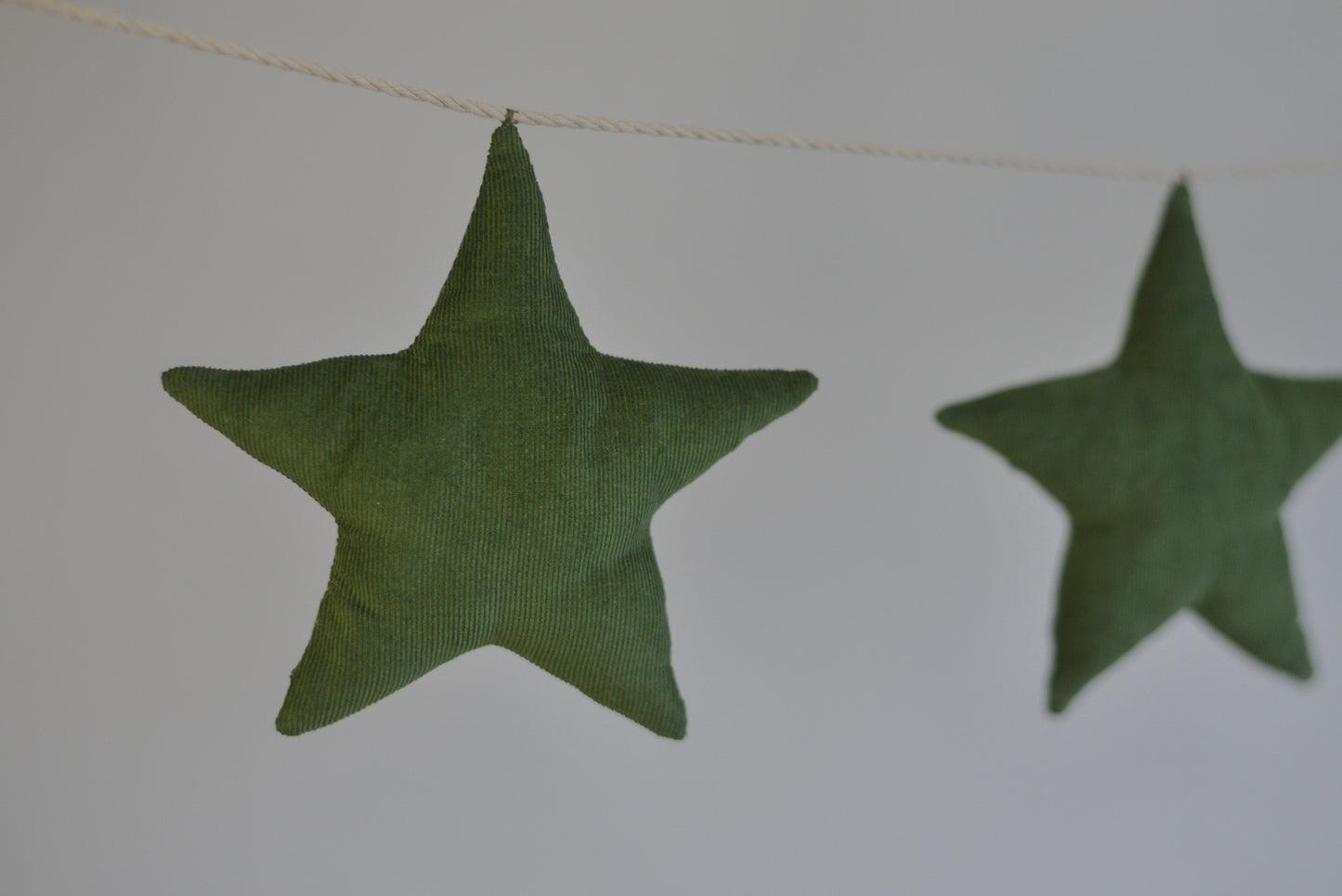 Velveta zvaigžņu virtene